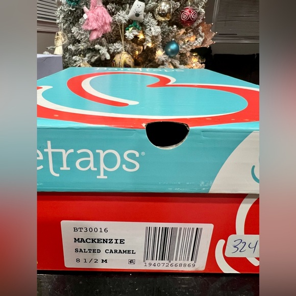 BareTraps MACKENZIE Boots Ankle Booties Western Size 8.5🧡🎄❤️‍🔥NWT FROM MACY’s - Picture 2 of 13